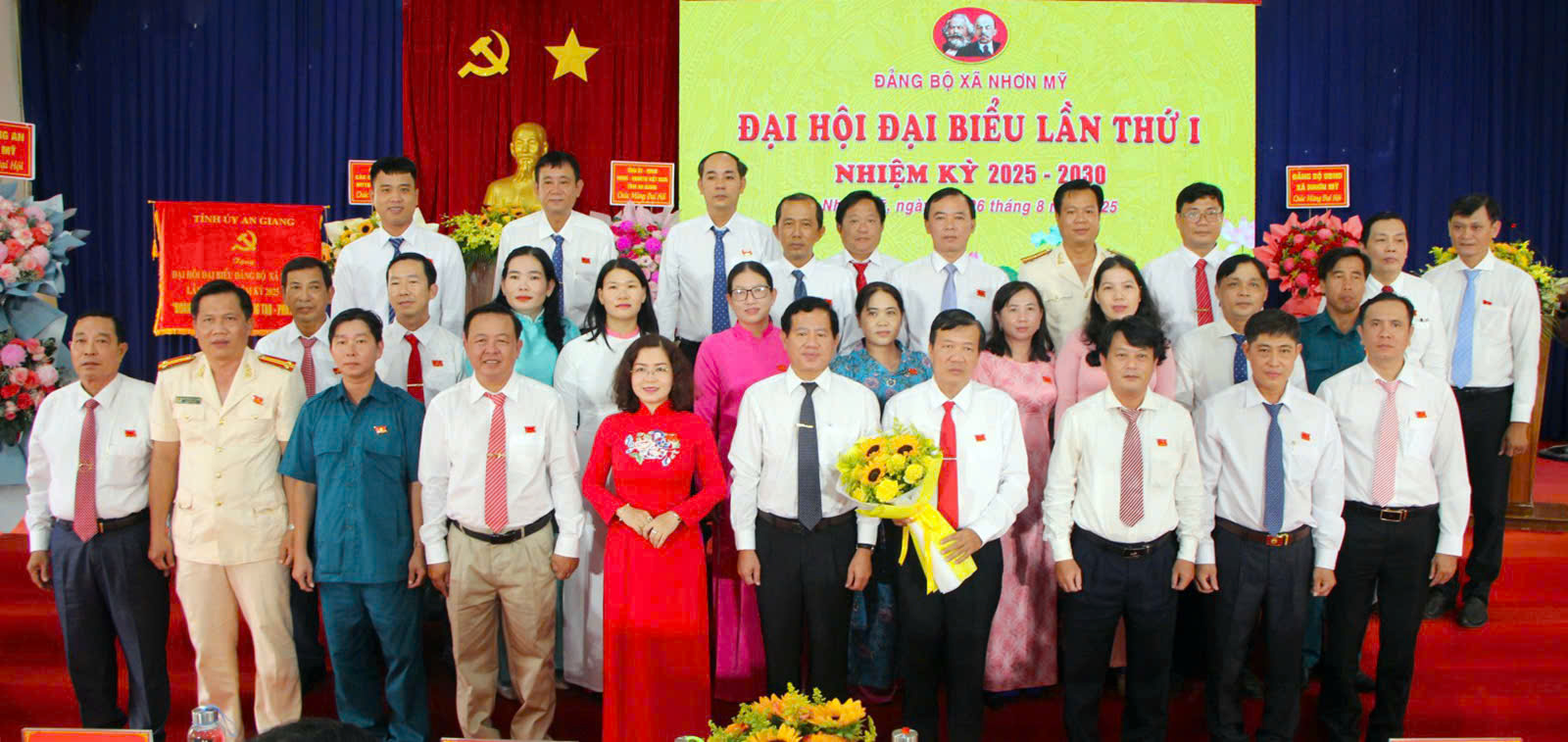 BCH Đảng bộ Nhơn Mỹ nhiệm kỳ 2025 - 2030