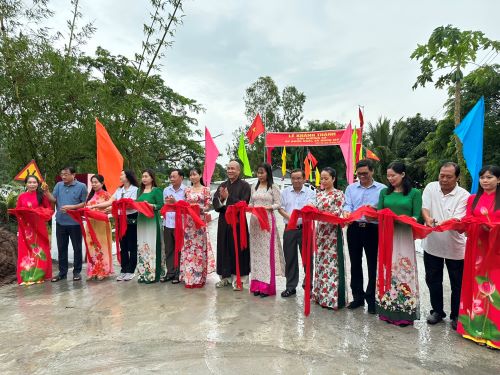 Lễ khánh thành cầu Mương Xã, ấp Nhơn Ngãi, xã Nhơn Mỹ, huyện Chợ Mới, tỉnh An Giang