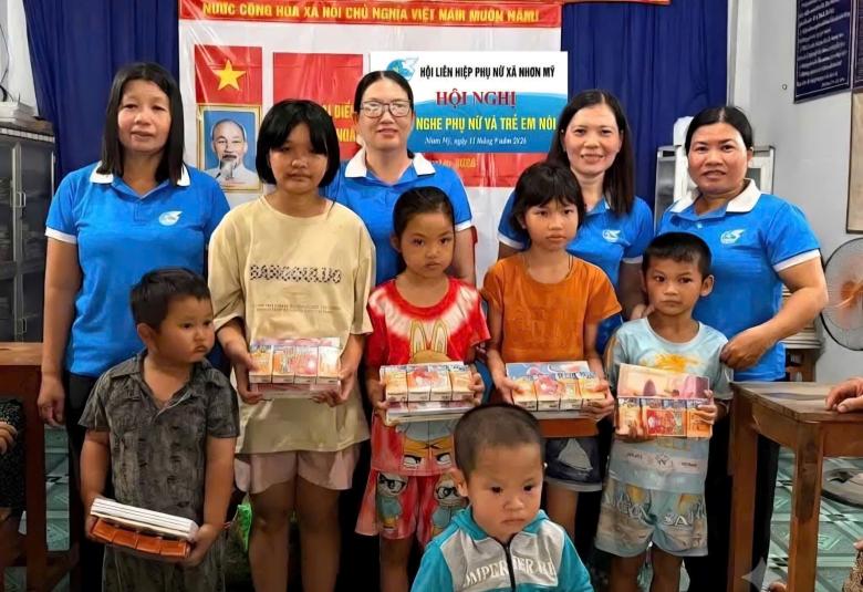 Nhơn Mỹ tổ chức hội nghị “lắng nghe phụ nữ và trẻ em nói”