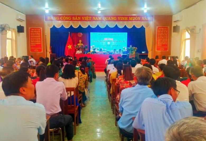 Trường THCS Nhơn Mỹ Hội nghị viên chức - người lao động 