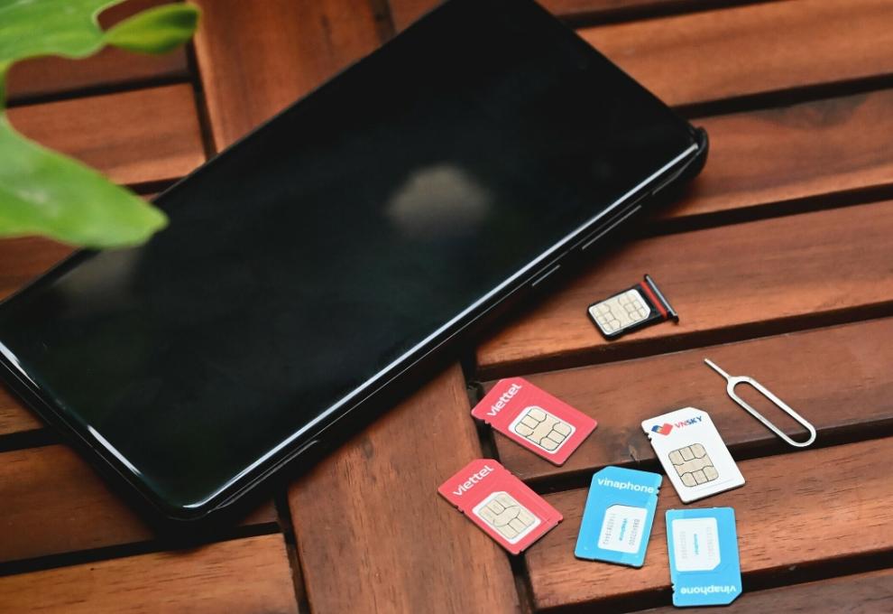 Phải xác thực lại khuôn mặt khi chuyển SIM sang điện thoại mới