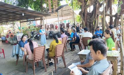 Bảo hiểm xã hội cơ sở Chợ Mới tuyên truyền - tư vấn chính sách BHYT - BHXH tại ấp Mỹ Thạnh