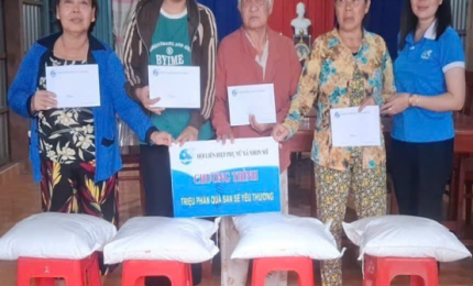 Tiếp tục lan toả yêu thương từ chương trình “Triệu phần quà san sẻ yêu thương”