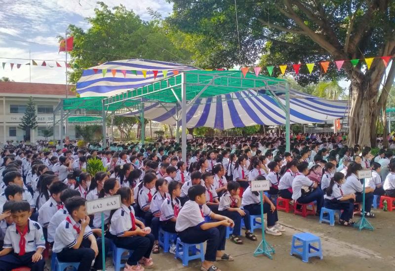 Trường THCS Phan Thành Long khai giảng năm học 2024 - 2025