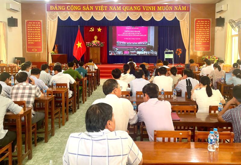 Hội nghị thông báo nhanh kết quả Hội nghị lần thứ 14 Ban Chấp hành Trung ương Đảng, khóa XIII 