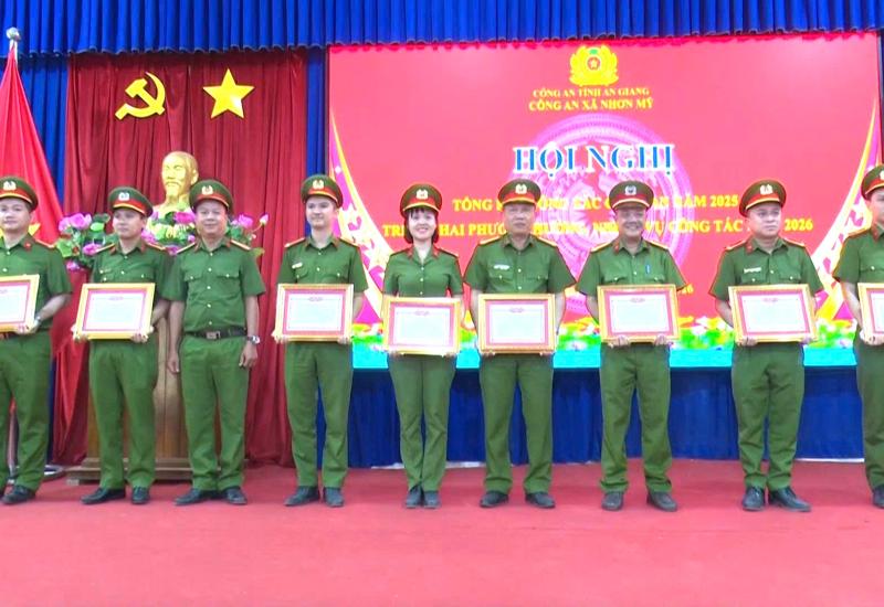 Lan tỏa thông tin đúng – Đón Tết bình yên cùng Công an Nhơn Mỹ