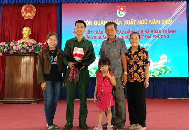 Hành trang ngày trở về: Sự trưởng thành của những "người con" từ môi trường quân ngũ