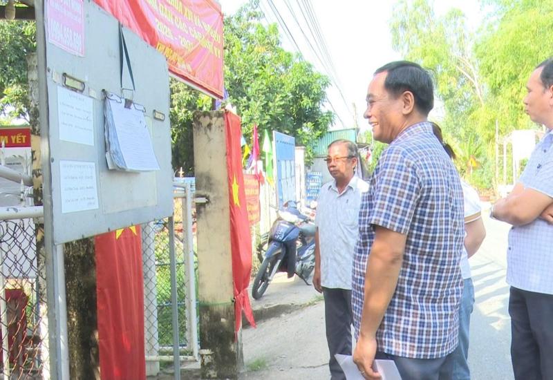 Ban bầu cử Tỉnh kiểm tra công tác chuẩn bị bầu cử ở xã Nhơn Mỹ