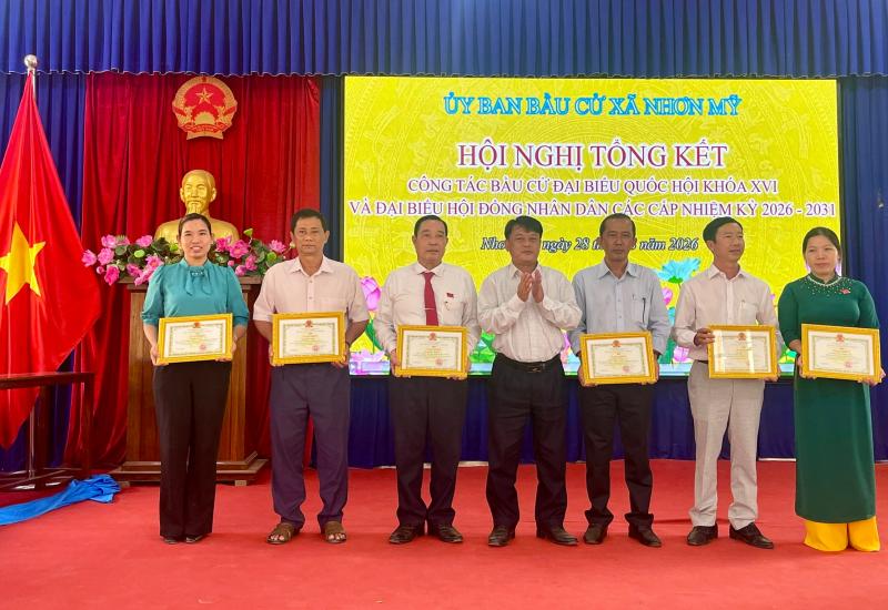 Nhơn Mỹ tập trung lãnh đạo toàn diện, tổ chức nhiều nhiệm vụ trọng tâm trong quý I 