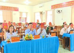 HĐND xã Nhơn Mỹ tổ chức kỳ họp chuyên đề thông qua 4 Nghị quyết 